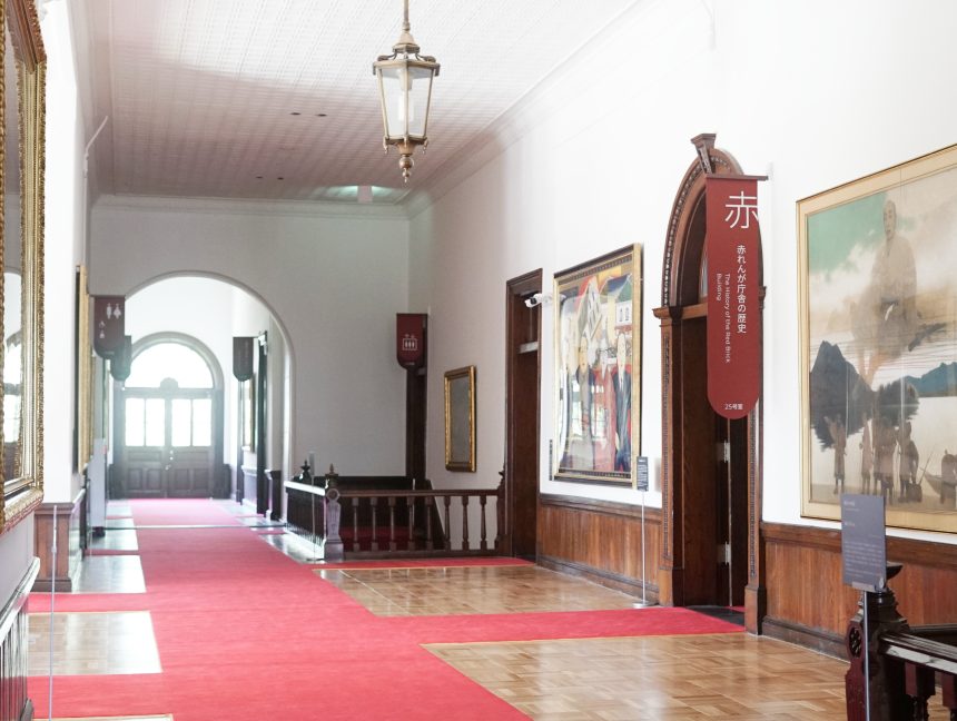 阿寒湖畔の松浦武四郎 | 長官室 | 2F | 展示室一覧 | 赤れんが庁舎